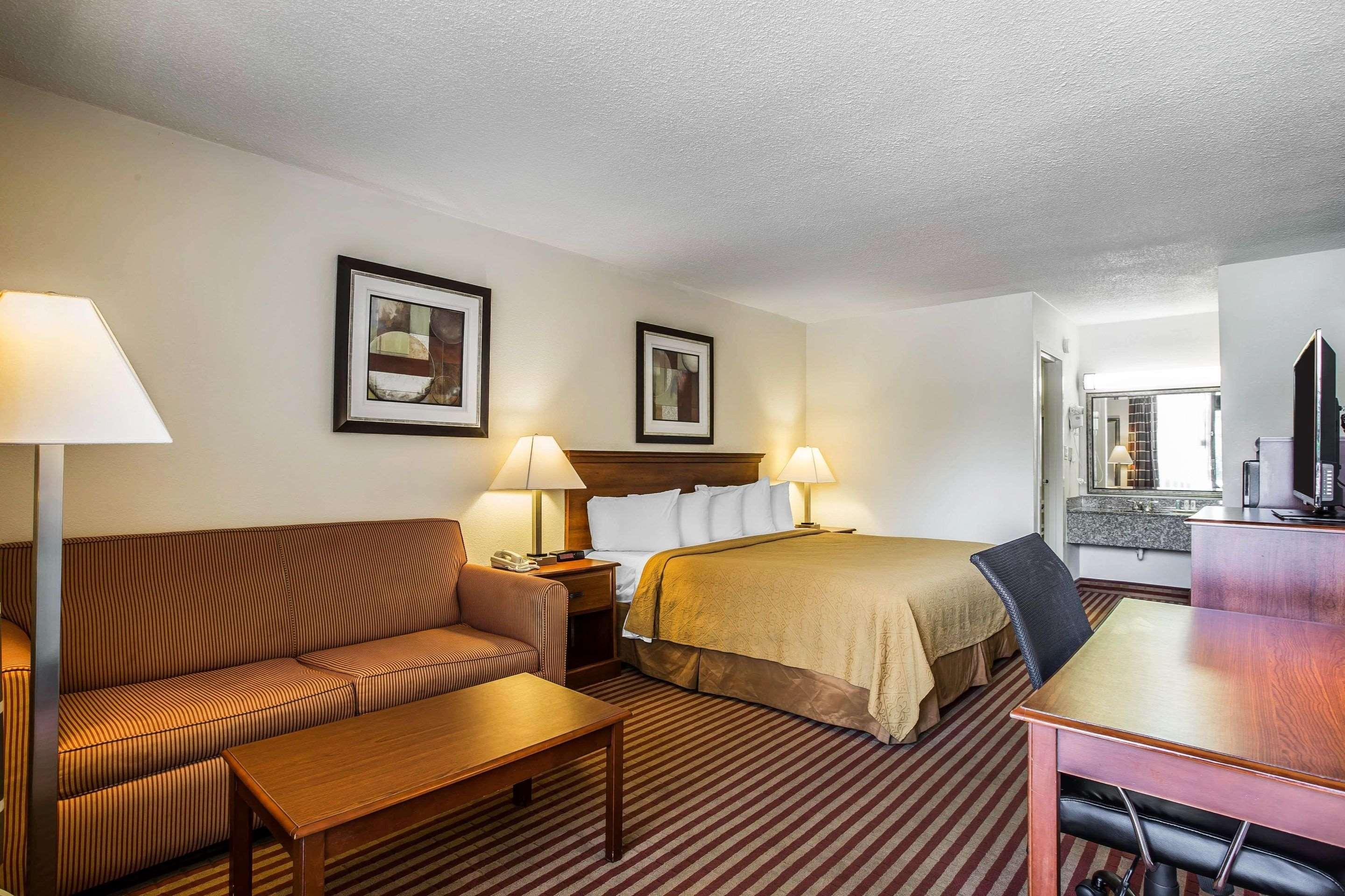 Quality Inn Madison Buitenkant foto